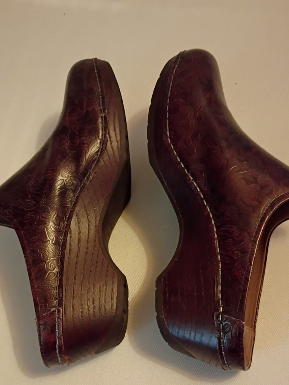 Dansko Clogs 42 - Picture 4 of 8